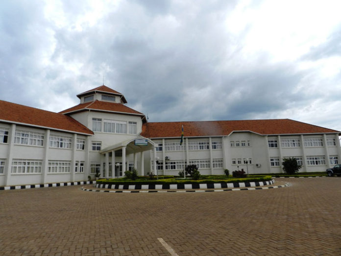 rwamagana--iyi-ni-inyubako-ikorerwamo-n_intara-y_iburasirazuba-ndetse-n_akarere-ka-rwamagana.-inzego-za-leta-na-zo-zisigaye-zubaka-zijyana-hejuru