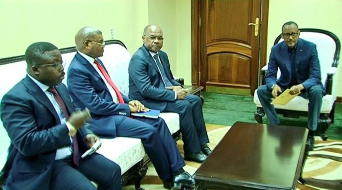 perezida_kagame_yakiriye_itsinda_riyobowe_na_minisitiri_okitundu-4f520